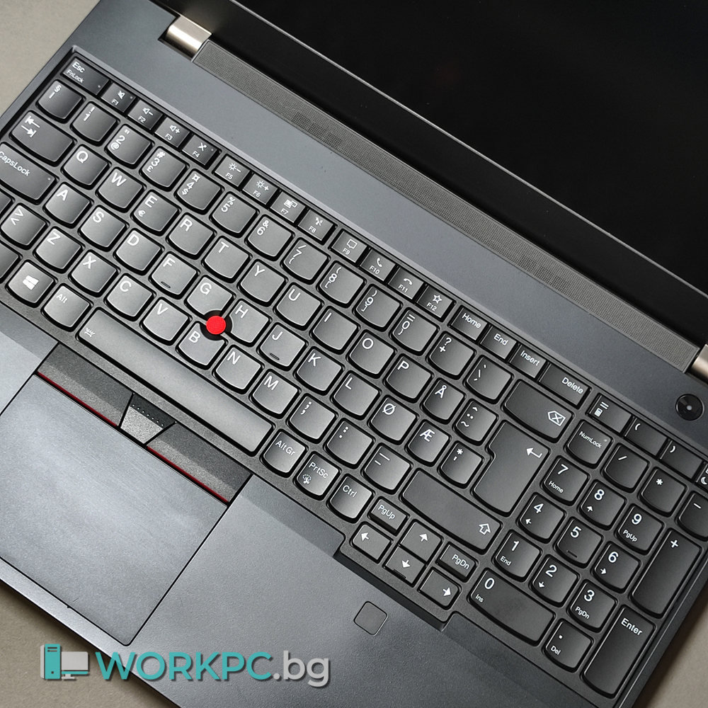 Lenovo Thinkpad T15p - Image 4